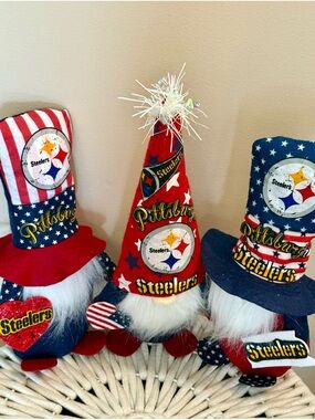 Pittsburgh Steelers Patriotic Gnome Trio Set